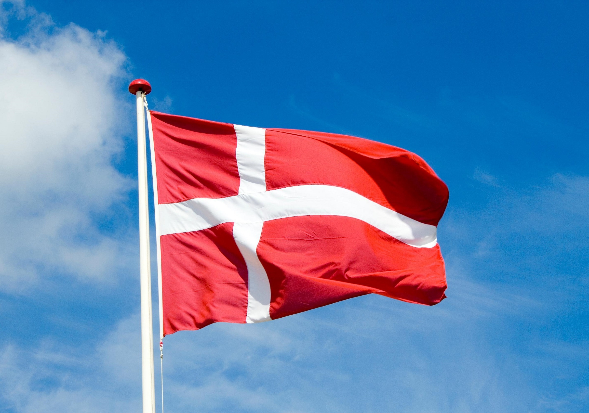 Dannebrog og dansk national identitet